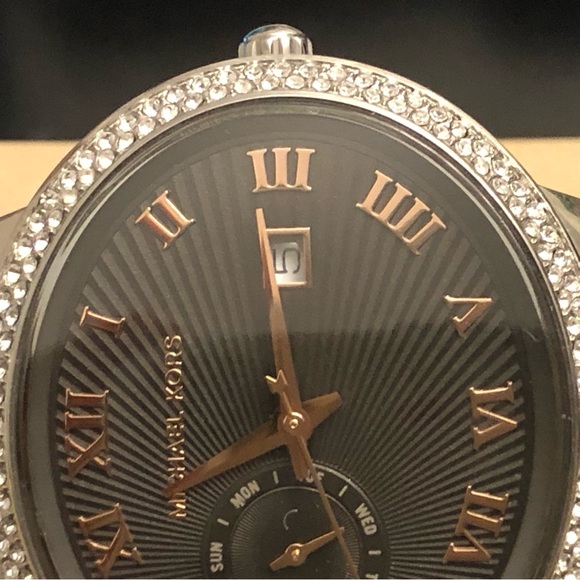 Michael Kors Pave Watch with Grey Leather Straps - Picture 8 of 13